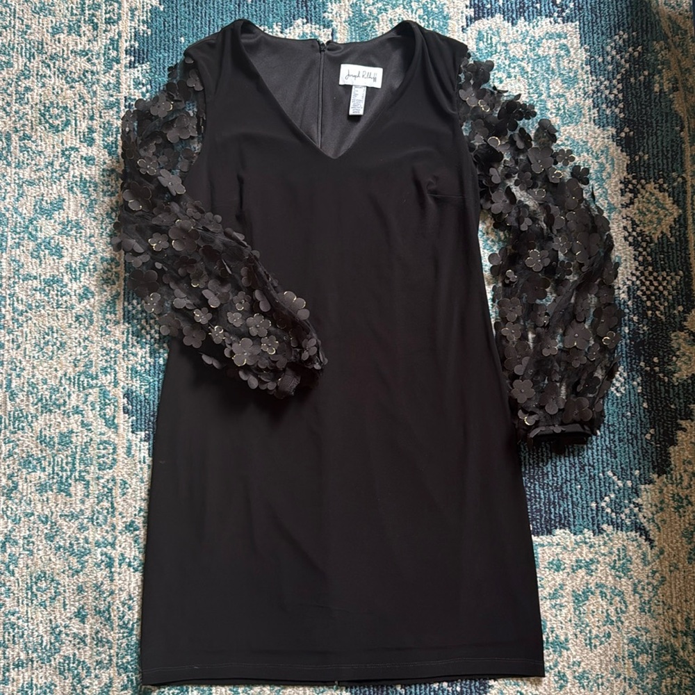 Sheer Flower Sleeve Dress
